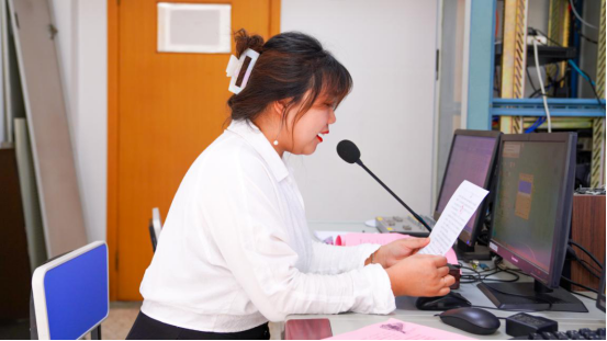 今天,初二年级组王佳慧老师带来了一些她的分享.